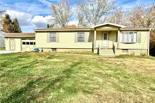 226 Cottage Ave, Masontown, PA 15461 - Photo 1