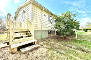 226 Cottage Ave, Masontown, PA 15461 - Photo 31