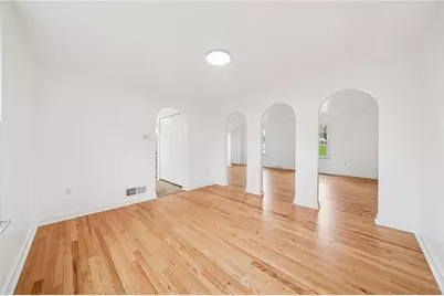 214 Ridgeview Dr, Pittsburgh, PA 15090 - Photo 13