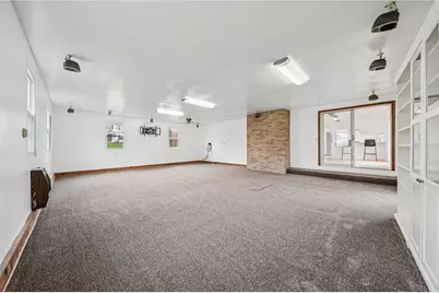 214 Ridgeview Dr, Pittsburgh, PA 15090 - Photo 15