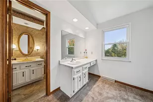 214 Ridgeview Dr, Pittsburgh, PA 15090 - Photo 23