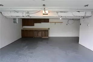 102 McKenzie Dr, Pittsburgh, PA 15235 - Photo 3