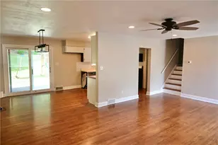 102 McKenzie Dr, Pittsburgh, PA 15235 - Photo 13