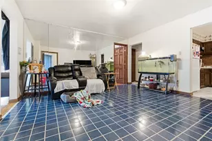 100-102 S 12th St, Jeannette, PA 15644 - Photo 11