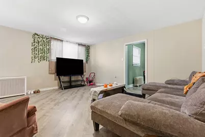 100-102 S 12th St, Jeannette, PA 15644 - Photo 5