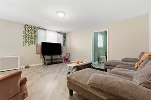 100-102 S 12th St, Jeannette, PA 15644 - Photo 5