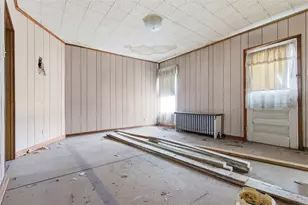 100-102 S 12th St, Jeannette, PA 15644 - Photo 35