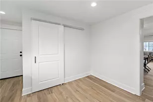 618 Boggs Ave, Pittsburgh, PA 15211 - Photo 11