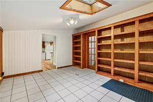 2123 Rocky Ridge Rd, Bullskin Township, PA 15610 - Photo 9