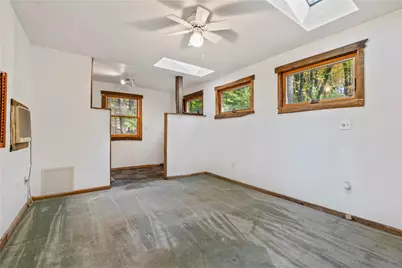 2123 Rocky Ridge Rd, Bullskin Township, PA 15610 - Photo 11