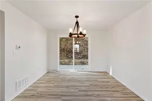 1562 Hedwig Dr, Pittsburgh, PA 15101 - Photo 7