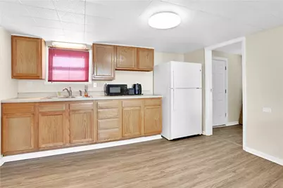 2067 Brodhead Rd, Hopewell Township, PA 15001 - Photo 13