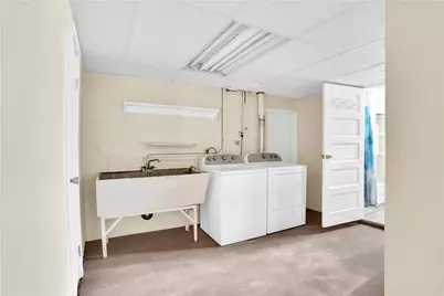 2067 Brodhead Rd, Hopewell Township, PA 15001 - Photo 17