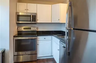 19B Bethany Dr, Pittsburgh, PA 15215 - Photo 9