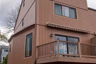 19B Bethany Dr, Pittsburgh, PA 15215 - Photo 3