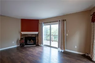 19B Bethany Dr, Pittsburgh, PA 15215 - Photo 5