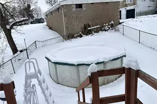 510 Harrison Ave, Jeannette, PA 15644 - Photo 17