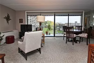 1160 Bower Hill Rd, Pittsburgh, PA 15243 - Photo 5