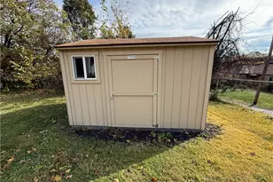 300 Taylor St, North Versailles, PA 15137 - Photo 7