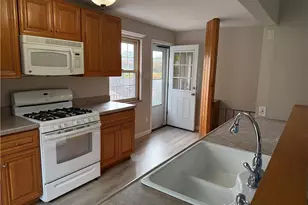 300 Taylor St, North Versailles, PA 15137 - Photo 11