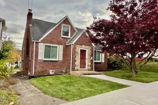 705 Todd Ave, Ellwood City, PA 16117 - Photo 1