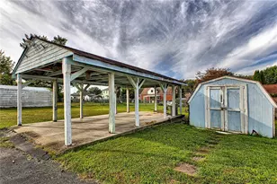 1608 Kansas Ave, White Oak, PA 15131 - Photo 11