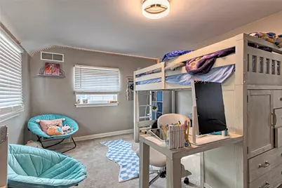 1608 Kansas Avenue, White Oak, PA 15131 - Photo 9