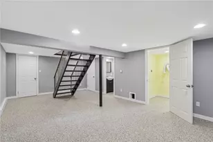 723 Elwell Ave, West Mifflin, PA 15122 - Photo 21