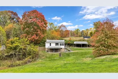 210 Mosholder Ln, Hopewell Township, PA 15001 - Photo 3