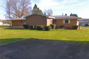 105 Single St, Carmichaels-Cumberland, PA 15320 - Photo 11