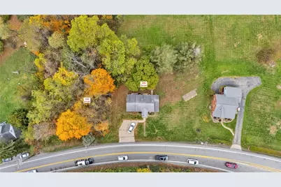 1004-1006 Gringo Road, Hopewell Township, PA 15001 - Photo 5