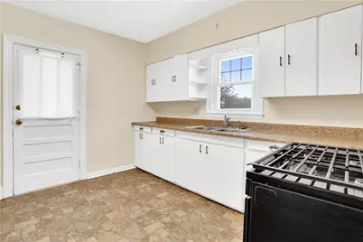 2065 Brodhead Rd, Hopewell Township, PA 15001 - Photo 9