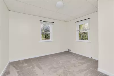 1002 Gringo Rd, Hopewell Township, PA 15001 - Photo 15