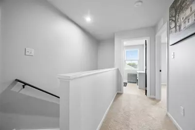 354 Arden Dr, Lancaster Township, PA 16037 - Photo 9