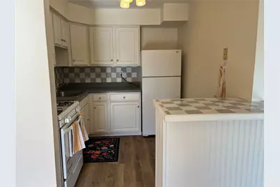 1000 College Park Dr #9, Moon/Crescent Twp, PA 15108 - Photo 7