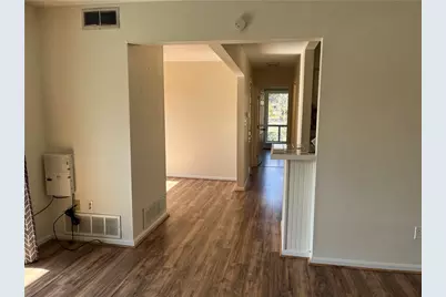 1000 College Park Dr #9, Moon/Crescent Twp, PA 15108 - Photo 3