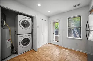 47 S 16th St, Pittsburgh, PA 15203 - Photo 9