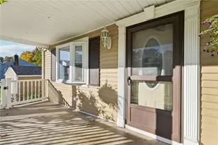 2422 Ridgewood Ct, Shenango Township, PA 16101 - Photo 7