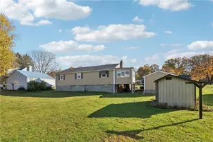 2422 Ridgewood Ct, Shenango Township, PA 16101 - Photo 49