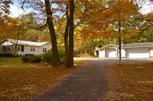 945 Cherriwood, Pulaski Township, PA 16143 - Photo 1