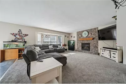 227 Sandworks Rd, Hempfield Township, PA 15639 - Photo 7