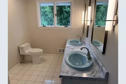 4723 Lucy Dr, Hampton, PA 15101 - Photo 13