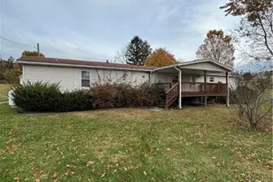 106 Ginger Ln, Mount Pleasant Township, PA 15666 - Photo 1