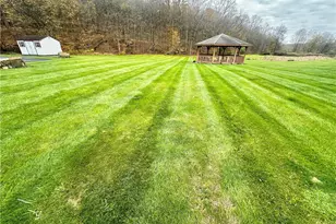 203 Thistle Dr, Hempfield Township, PA 15601 - Photo 45