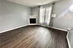 203 Thistle Dr, Hempfield Township, PA 15601 - Photo 9