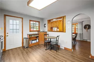 5976 McPherson Ave, Bethel Park, PA 15102 - Photo 13