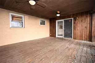 393 Collins Dr, Pittsburgh, PA 15235 - Photo 13