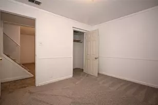 393 Collins Dr, Pittsburgh, PA 15235 - Photo 23