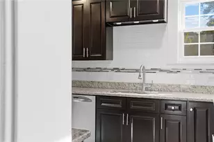 61 S Euclid Ave, Pittsburgh, PA 15202 - Photo 17