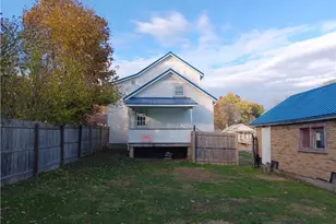 457 Lincoln St, Sharon, PA 16146 - Photo 5